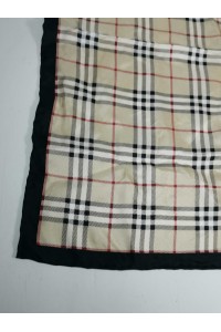 Burberry Μεταξένιο Φουλάρι