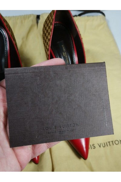 LOUIS VUITTON Κόκκινες Γόβες Μέγεθος 36 1/2