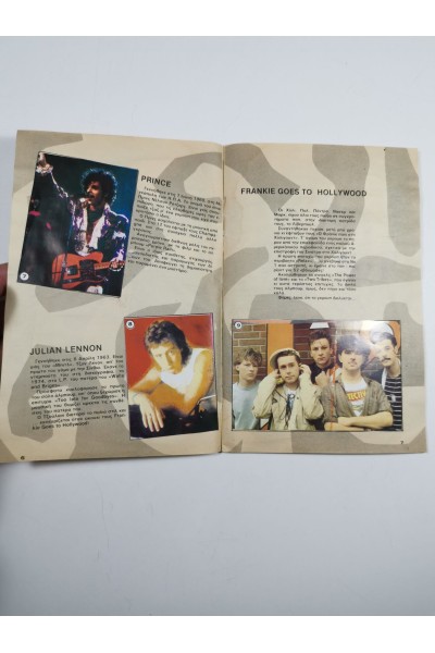 Music Stars 85' Ελληνικό Άλμπουμ με Αυτοκόλλητα απ' το περιοδικό Σούπερ Κατερίνα