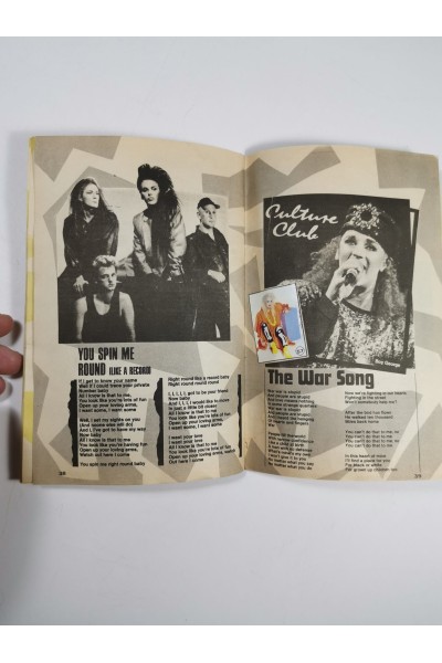 Music Stars 85' Ελληνικό Άλμπουμ με Αυτοκόλλητα απ' το περιοδικό Σούπερ Κατερίνα