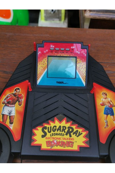 Sugar Ray Leonard Electronic Talking Boxing by Tiger Electronics