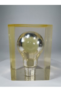 70s Γλυπτό Λάμπα από Πλεξιγκλάς Presse Papier Paperweight του Pierre Giraudon