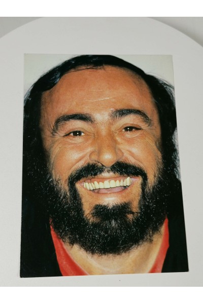 Collectible Postcard Luciano Pavarotti by Heroes Publishing 90s