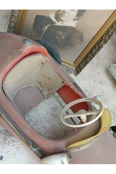 Collectible Children's Pedal Car PineS Italy 1964