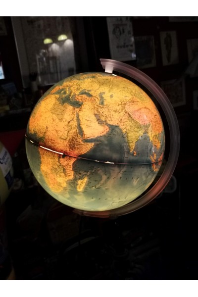 Retro Illuminated Floor Globe with Metal Tripod