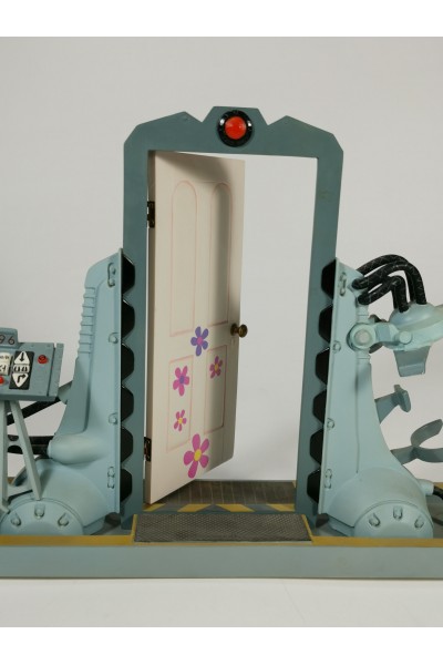 4 Figures WDCC Monsters Inc. Sulley, Mike “It’s Been Fun”, Boo & Boo’s Door