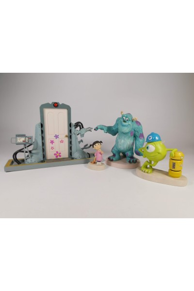 4 Φιγούρες WDCC Monsters Inc. Sulley, Mike “It’s Been Fun”, Boo & Boo’s Door
