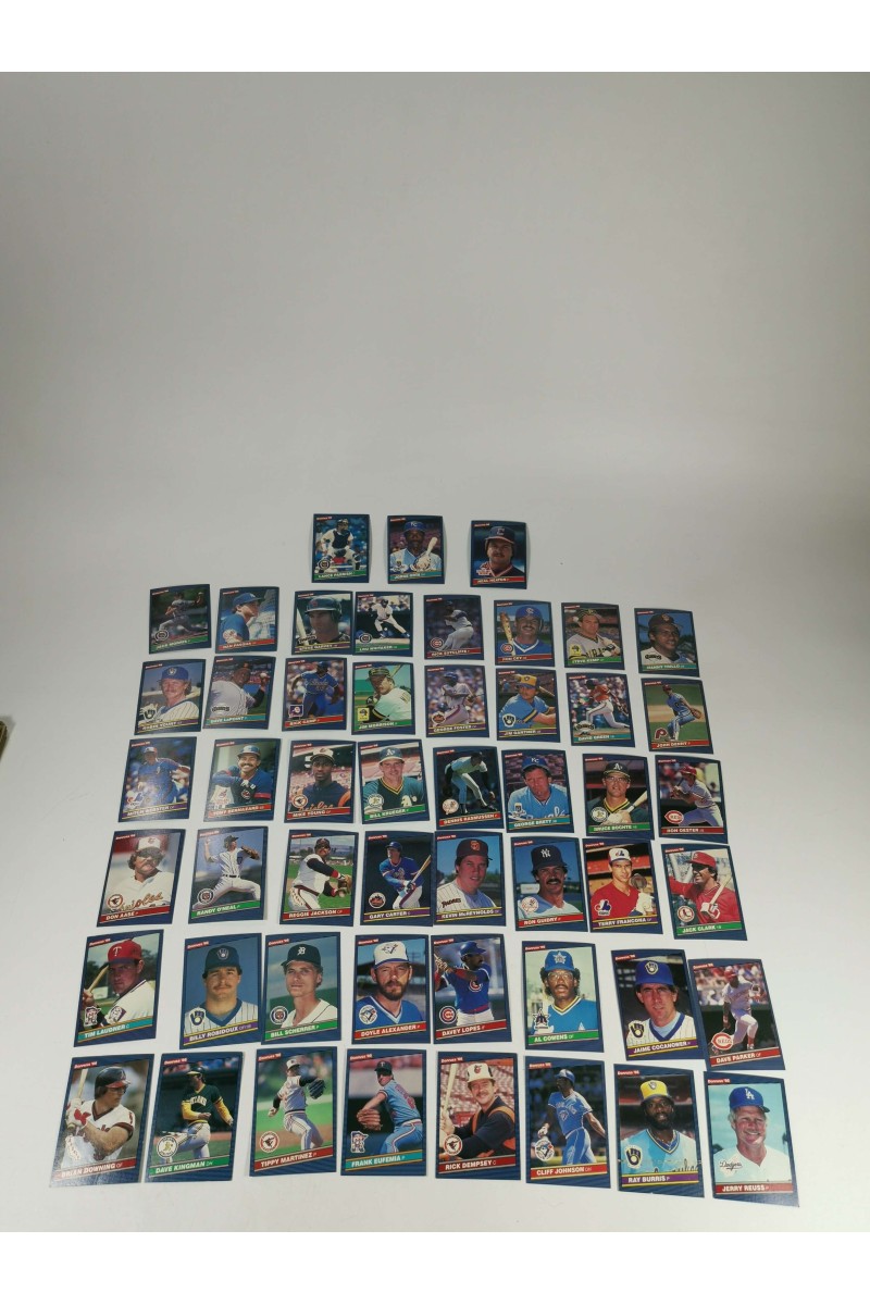 Set of 51 Donruss 1986 Baseball Trading Cards Used