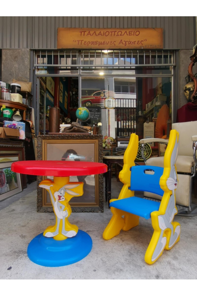 Collectible Bugs Bunny Children's Set Table & Chair FEBER 1993