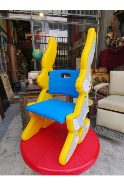 Collectible Bugs Bunny Children's Set Table & Chair FEBER 1993