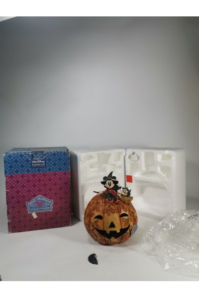 Disney Traditions Jim Shore A Spellbinding Halloween Minnie Mouse with Pumpkin & Figaro
