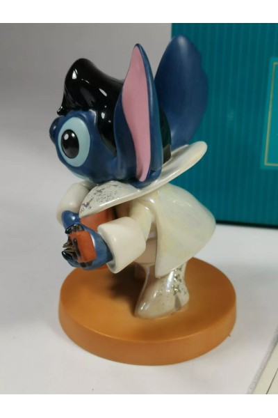 WDCC Lilo and Stitch Ζητώ ο Βασιλάς Elvis! Πορσελάνινη Φιγούρα