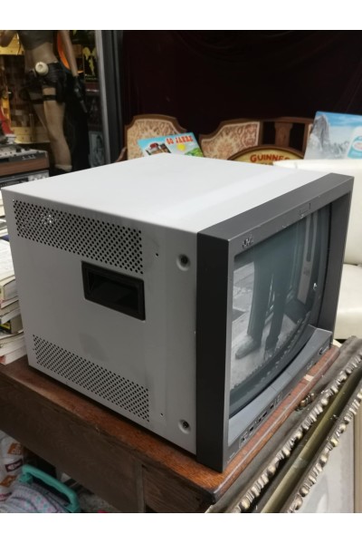 JVC TM-H1700G 17″ CRT Monitor Λειτουργεί Χρειάζεται Επισκευή