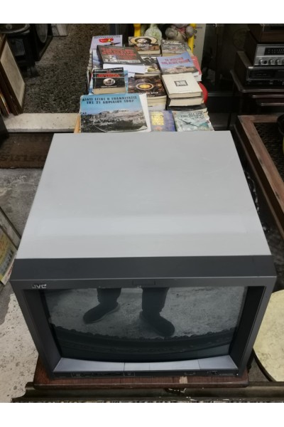 JVC TM-H1700G 17″ CRT Monitor Λειτουργεί Χρειάζεται Επισκευή