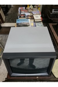 JVC TM-H1700G 17″ CRT Monitor Working but Needs Repair