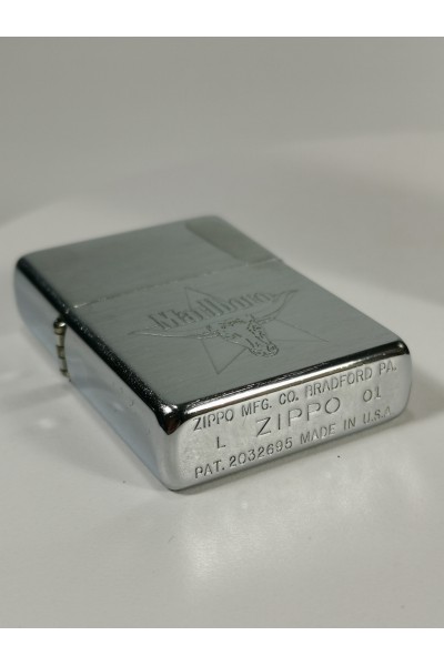 2002 Zippo Marlboro Longhorn Bull Head Made in USA With Box