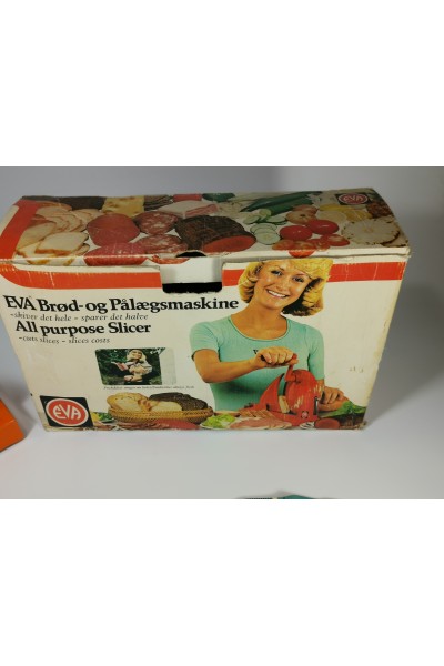 Vintage EVA Denmark All Purpose Slicer Orange Mid-Century Bread/Meat Cutter 60s