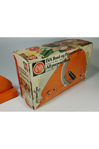 Vintage EVA Denmark All Purpose Slicer Orange Mid-Century Bread/Meat Cutter 60s