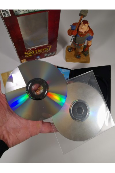 The Settlers 7 Collector’s Edition PC/MAC with Figure & Soundtrack Collectible Set