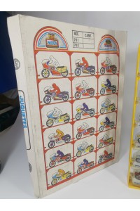 Vintage Συλλεκτικό Display MIRA με 18 Μεταλλικές Μινιατούρες Motocross Die Cast