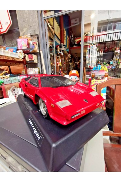Vintage Τηλέφωνο Lamborghini Countach από την Telemania