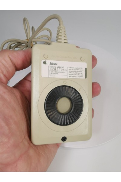 Apple Vintage Mouse A2M4015 DB9 Original Untested