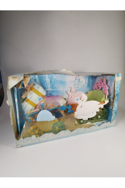 Collectible Set Barbie Swan Lake Unicorn & Swan Carriage Damaged Box