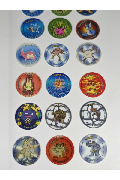 Pokemon Tazos Cheetos Set 27 Pieces with Case Vintage 90s