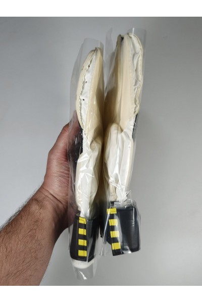 Nike T90 Classic Goalkeeper Gloves Size 10 NOS With Box Total 90