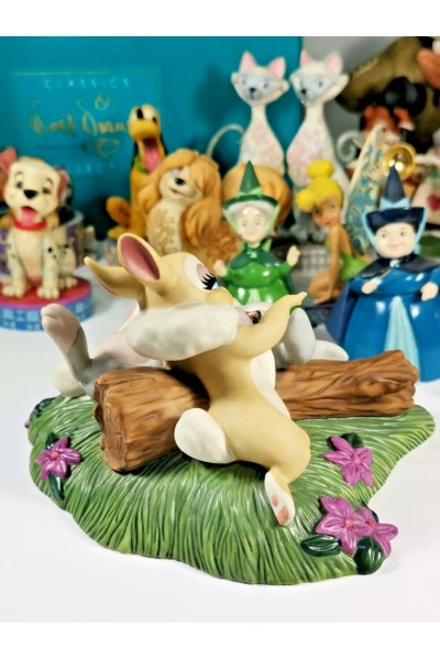 Πορσελάνινη Φιγούρα της Disney  Bambi 60th Anniversary Twitterpated in the Springtime Thumper &amp Miss Bunny της WDCC